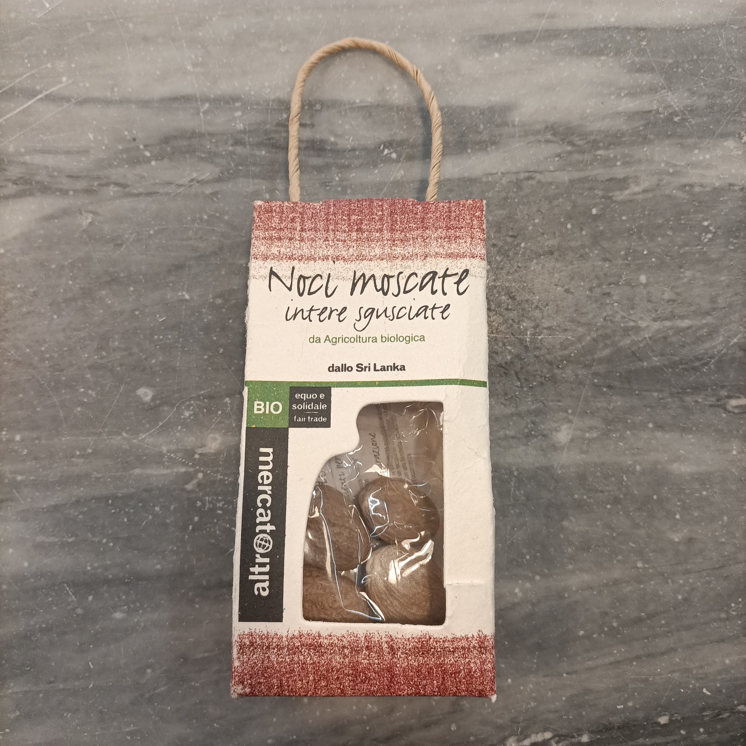Noci moscate intere sgusciate - 20 gr