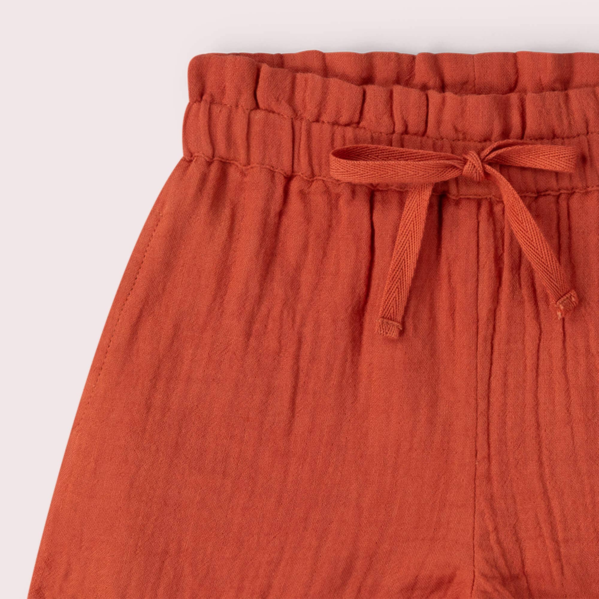 Pantaloncini mattone in mussola di cotone