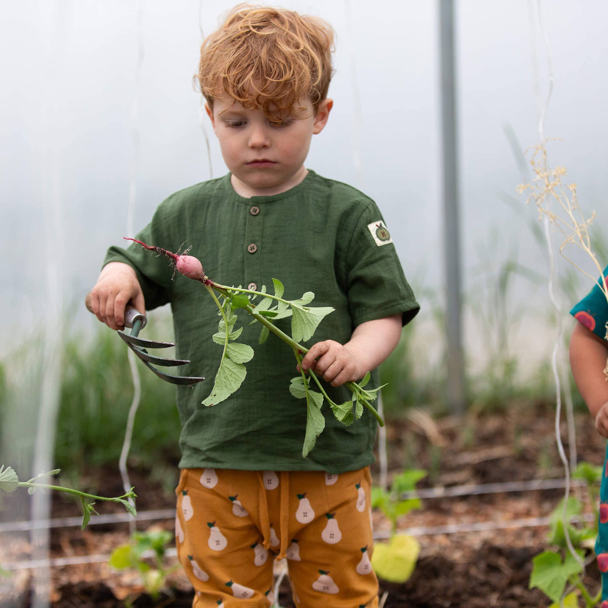 Maglietta a maniche corte verde in mussola di cotone