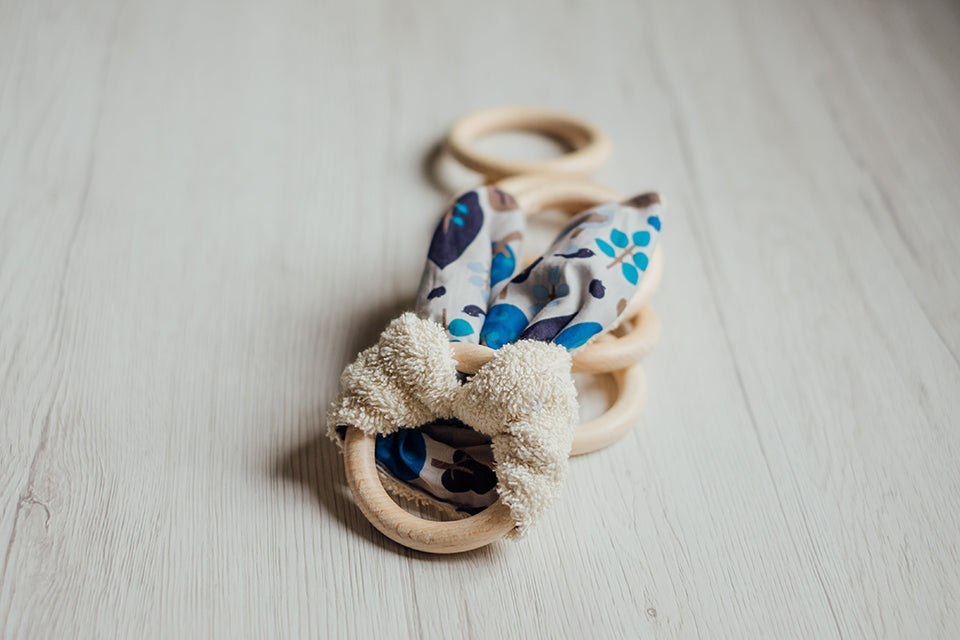 Orecchie di coniglio da mordicchiare per la dentizione